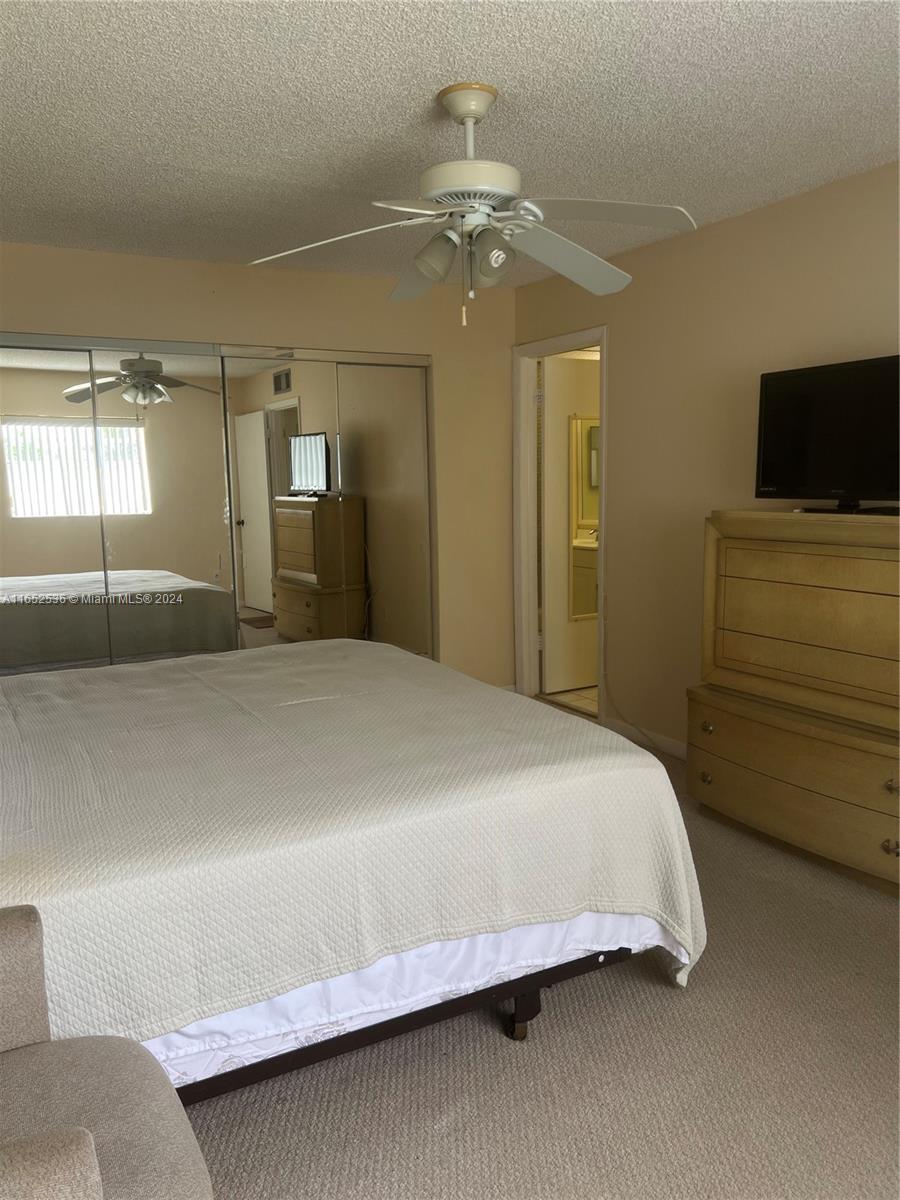 KINGS POINT BURGUNDY COND - Residential Lease
