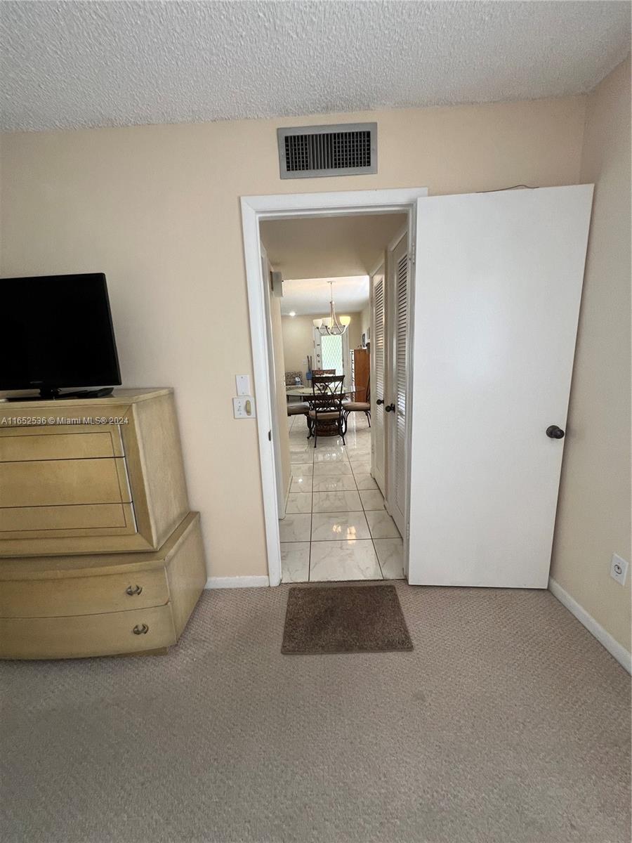 KINGS POINT BURGUNDY COND - Residential Lease