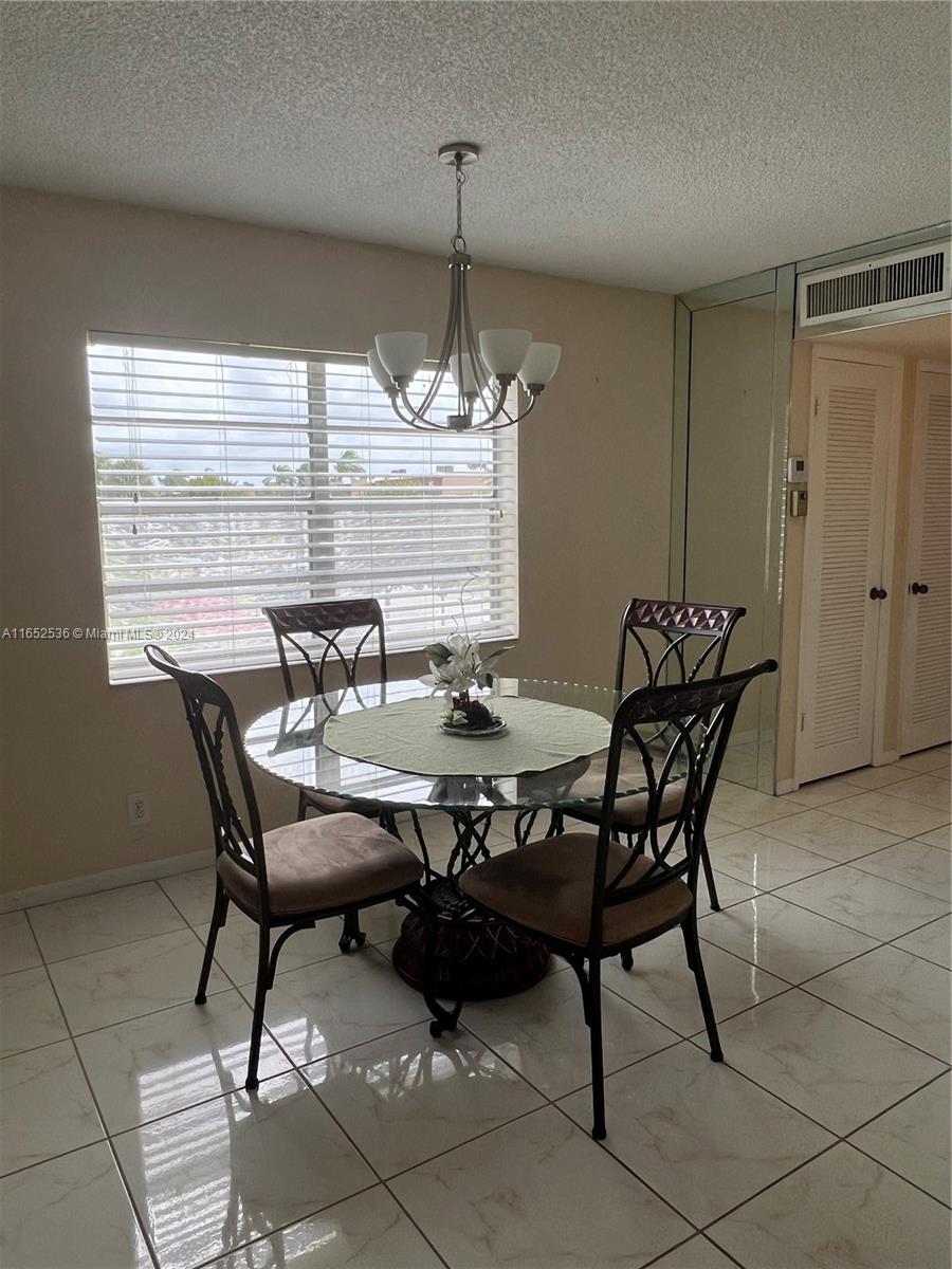 KINGS POINT BURGUNDY COND - Residential Lease