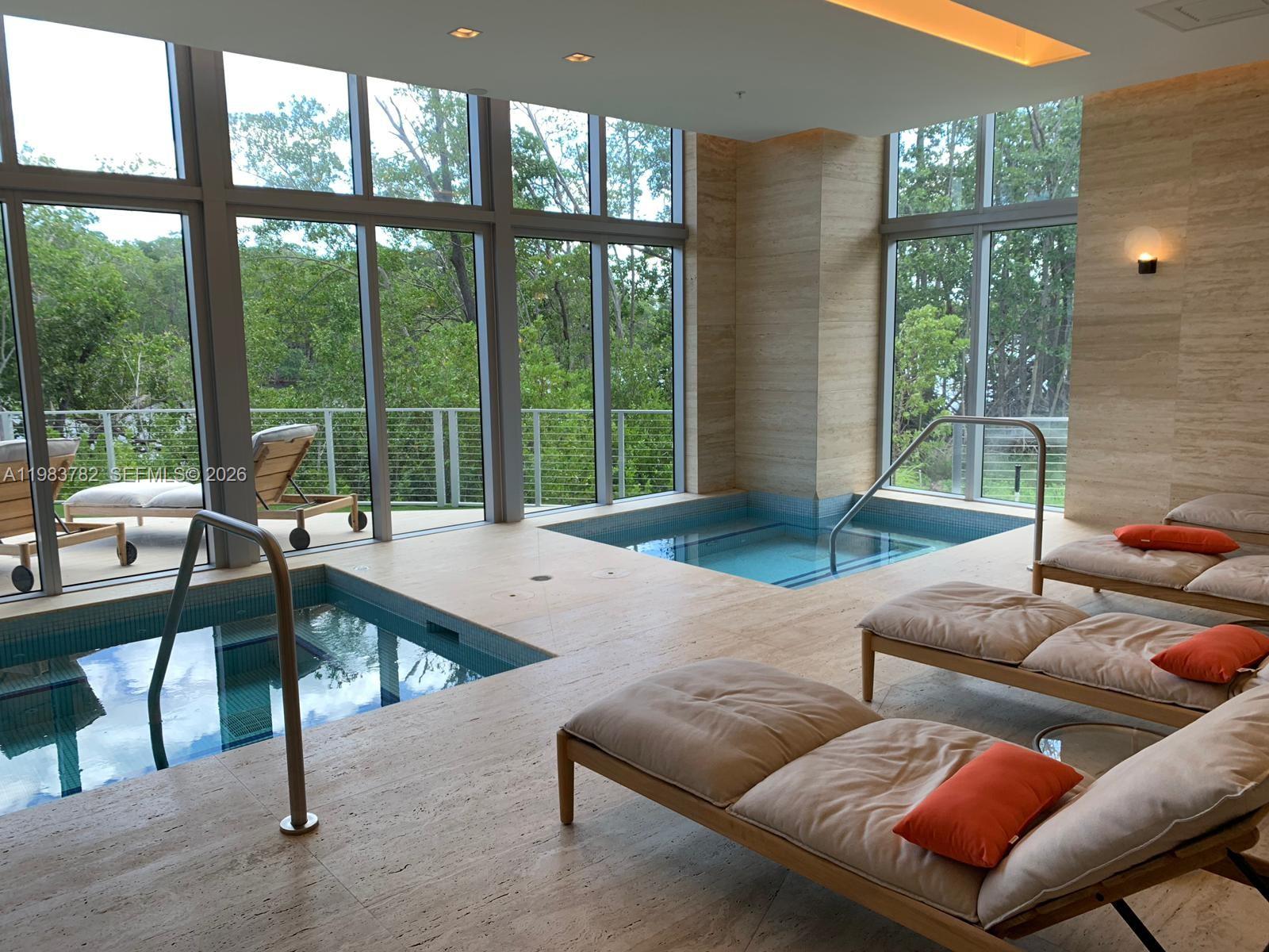 THE HARBOUR North - Residential