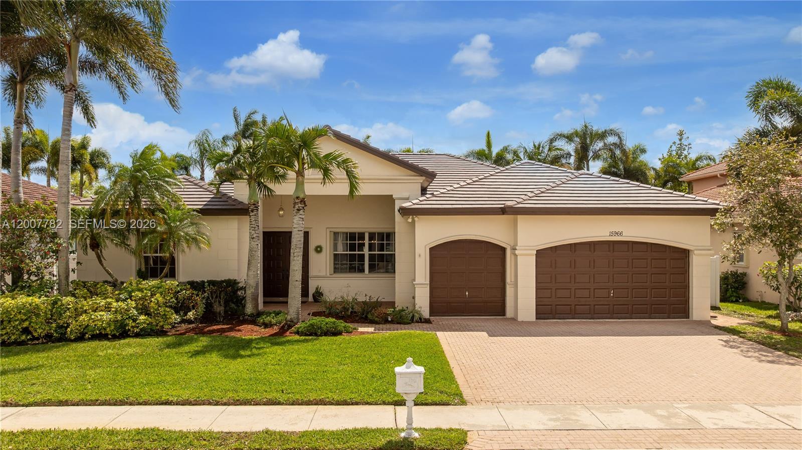 PASADENA AT PEMBROKE SHOR - Residential