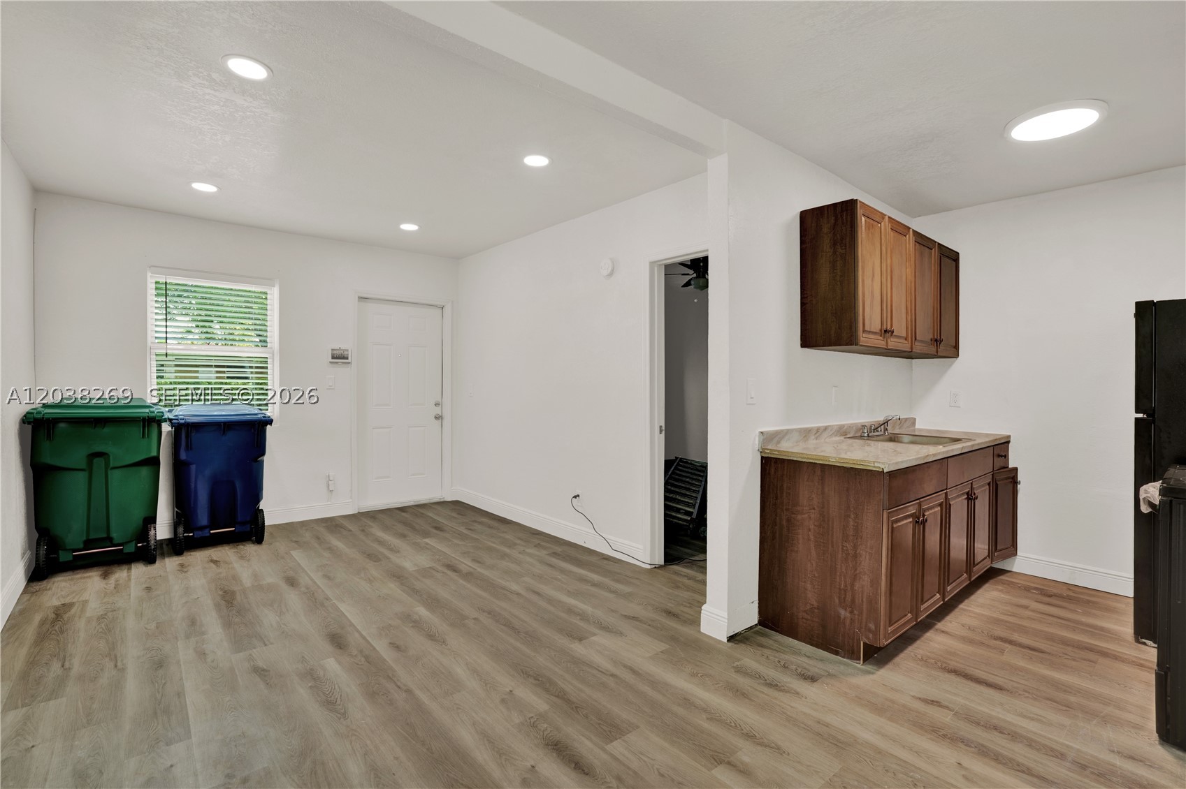 SUNNY HAVEN - Residential Lease