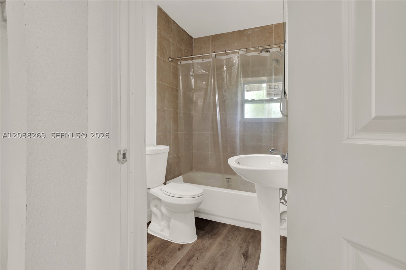 SUNNY HAVEN - Residential Lease