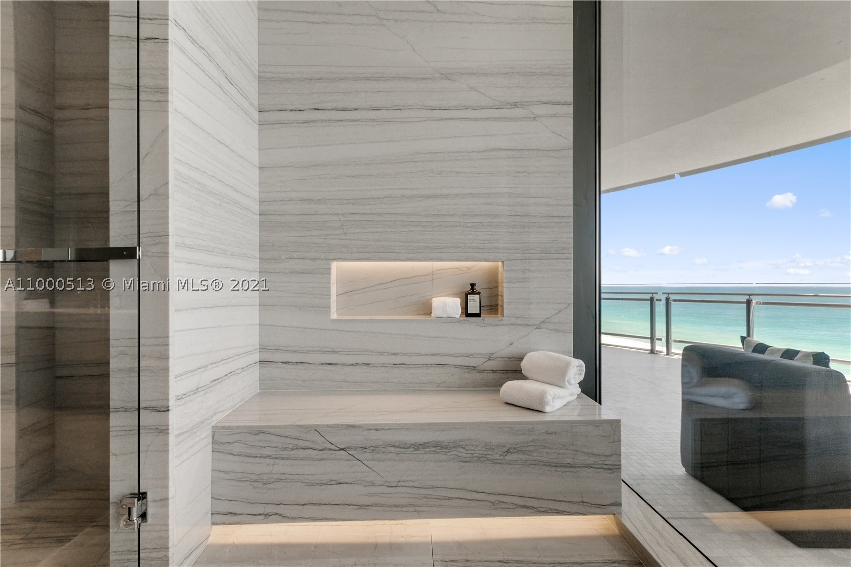 EIGHTY SEVEN PARK - Residential
