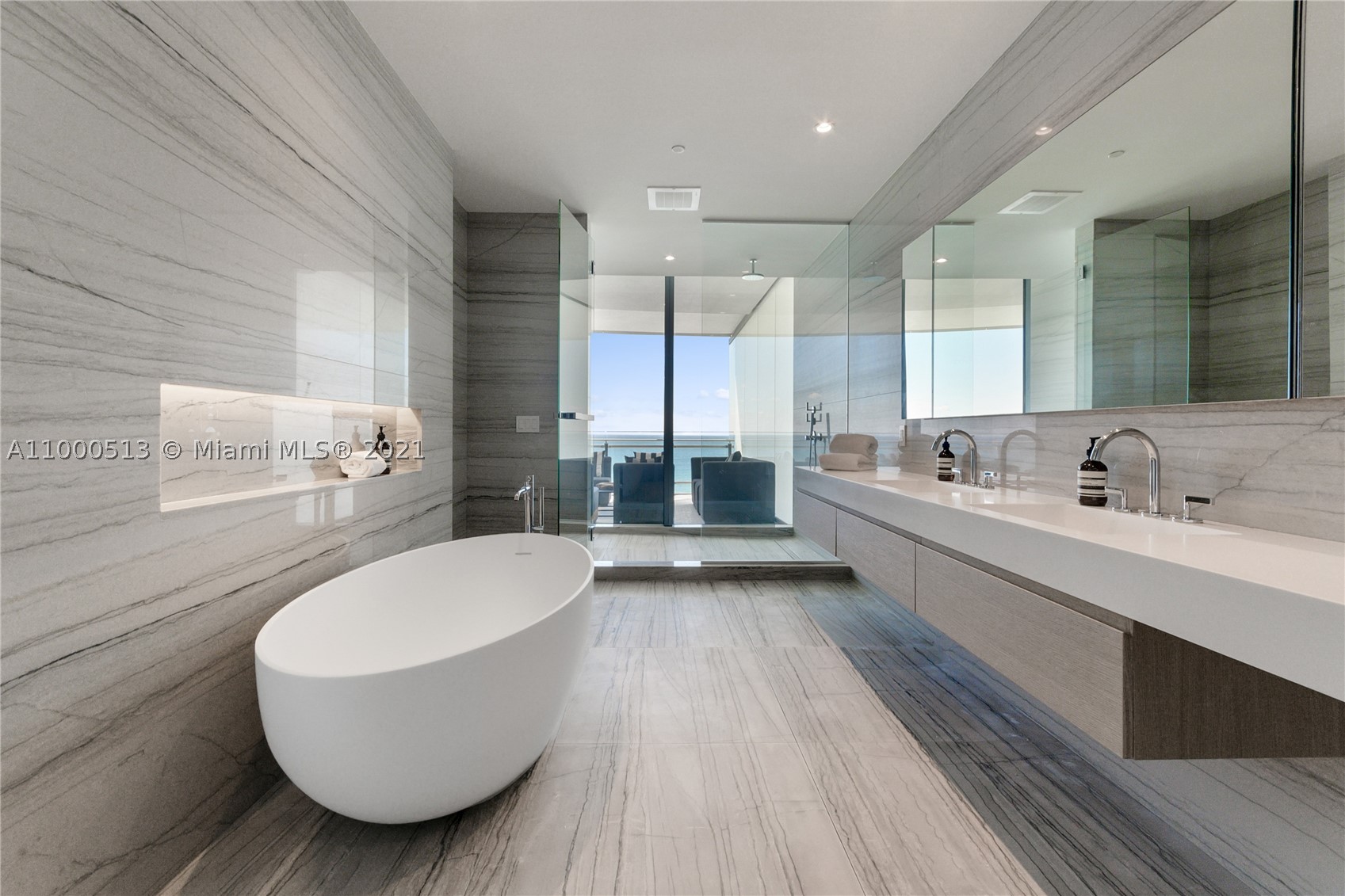EIGHTY SEVEN PARK - Residential