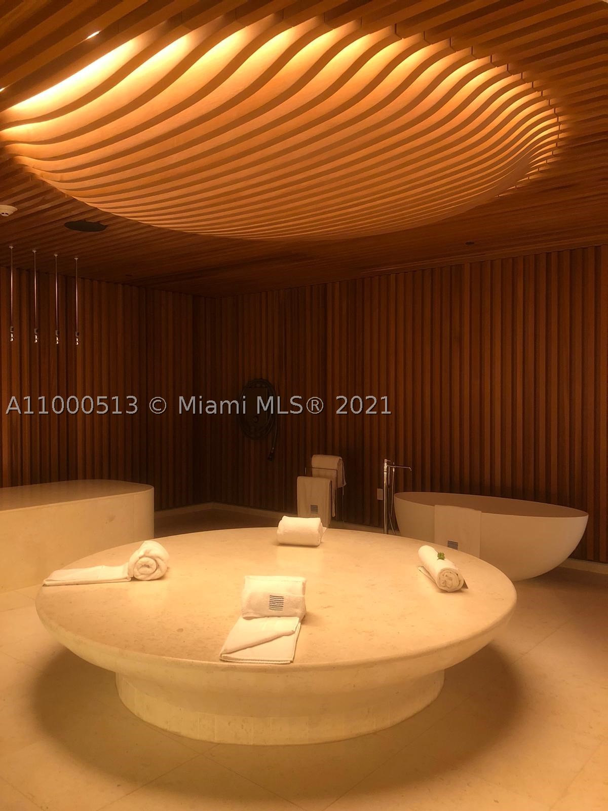 EIGHTY SEVEN PARK - Residential