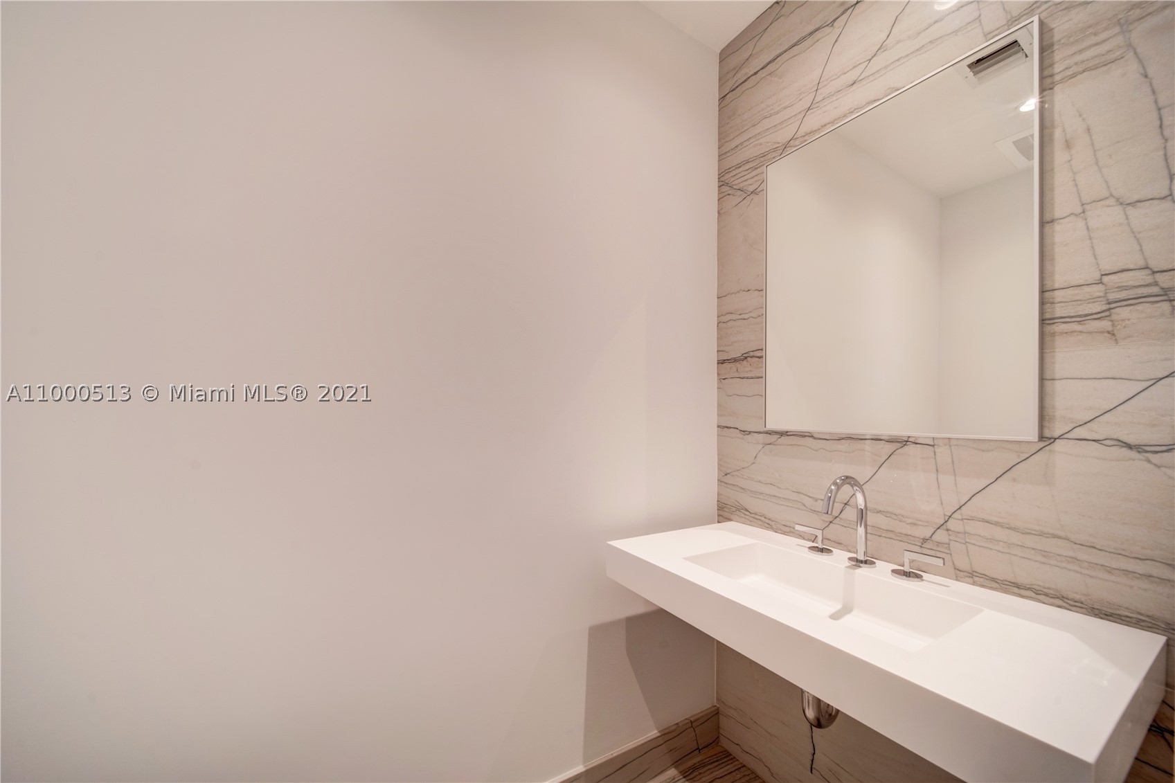 EIGHTY SEVEN PARK - Residential