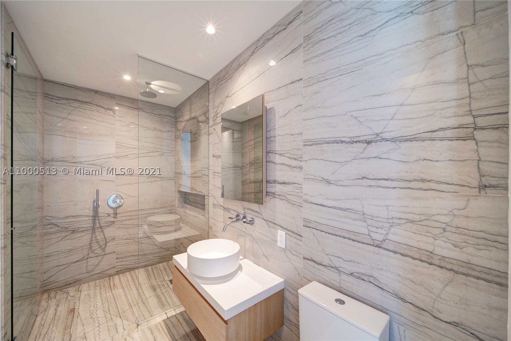 EIGHTY SEVEN PARK - Residential