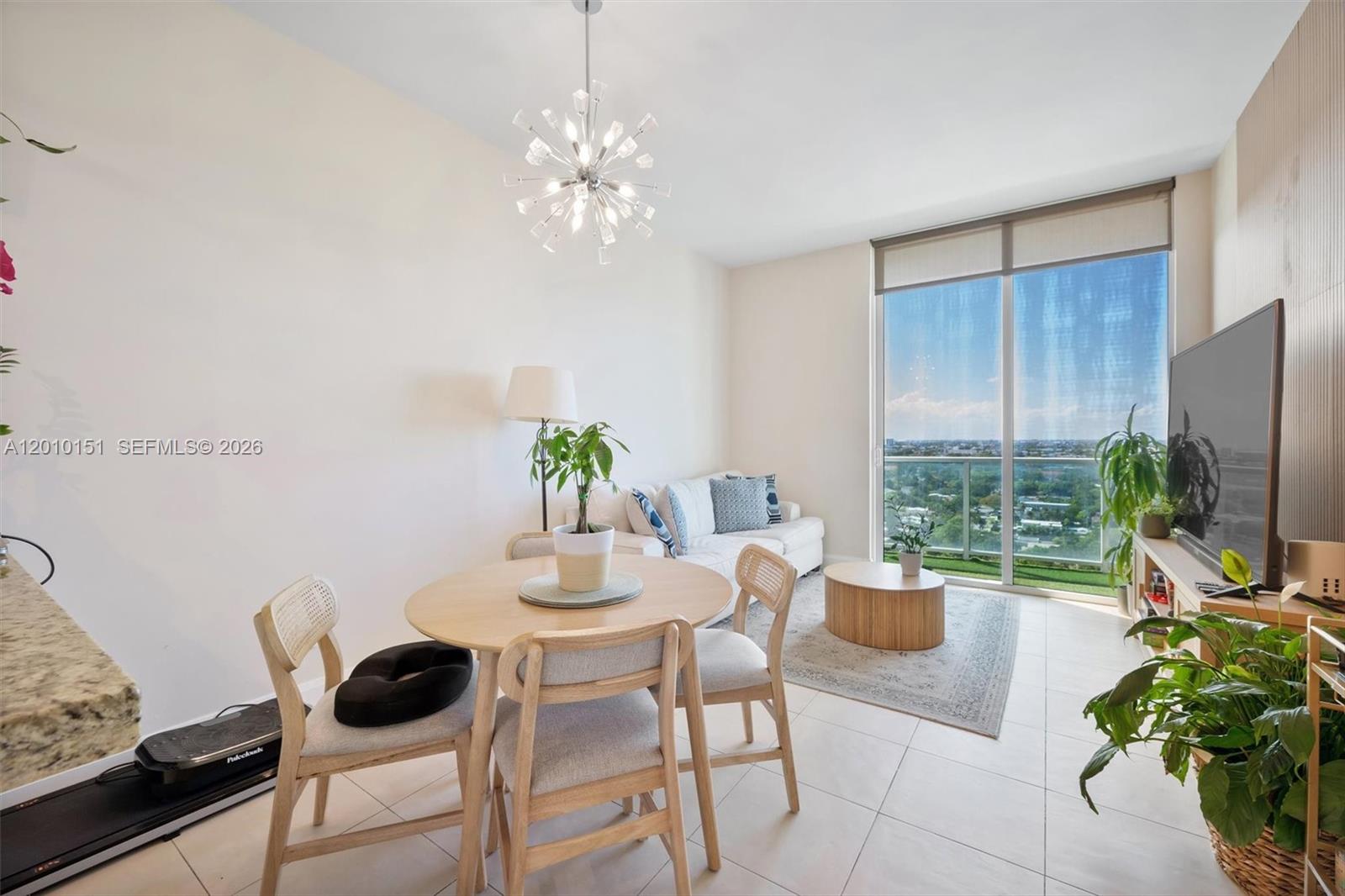 NORDICA CONDO - Residential