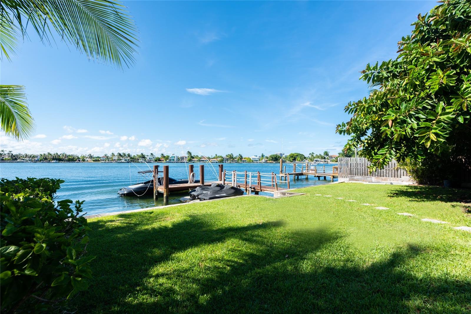 BISCAYNE POINT - Residential