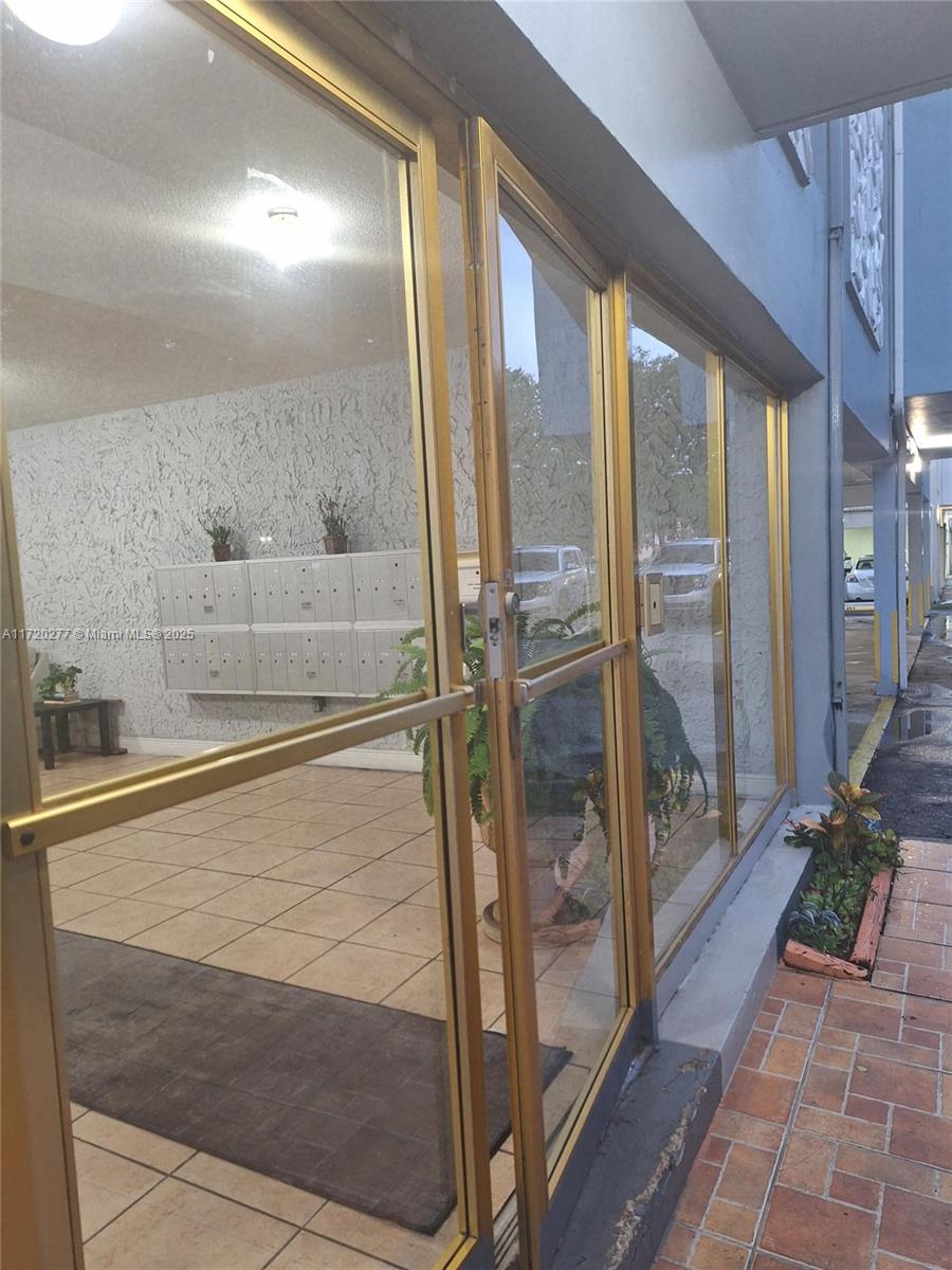 Located in the heart of North Miami Beach, 5 mins away from Sunny Isles Beach. This updated 2 bedroom, 1 bathroom apartment offers both comfort and convenience. Situated in a well-maintained building with low HOA fees, 
Key Features: Parking Available, swimming pool,laundry room, 50 year Certification Passed, Close to Public Schools, Transportation,Walmart and other shops.
Nearby parks, restaurants, and entertainment options for an active lifestyle.
Dont miss out on this fantastic opportunity to own.