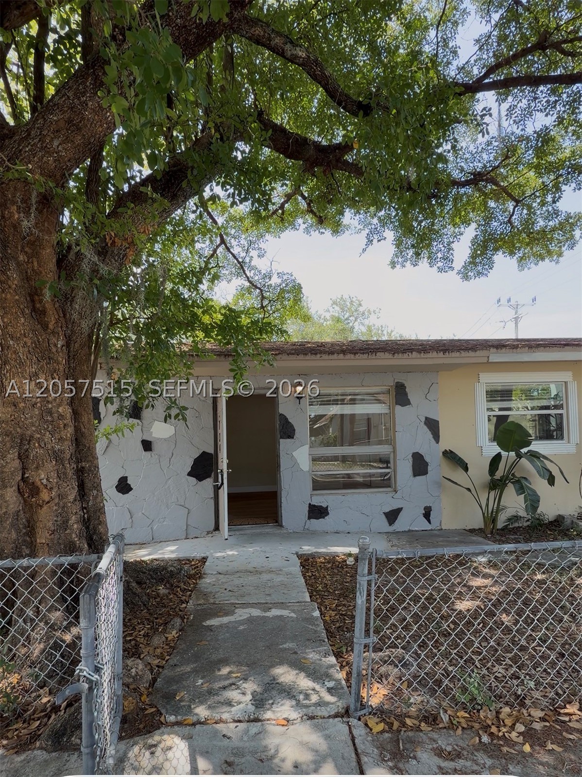 COLLEGE TRACT - Residential