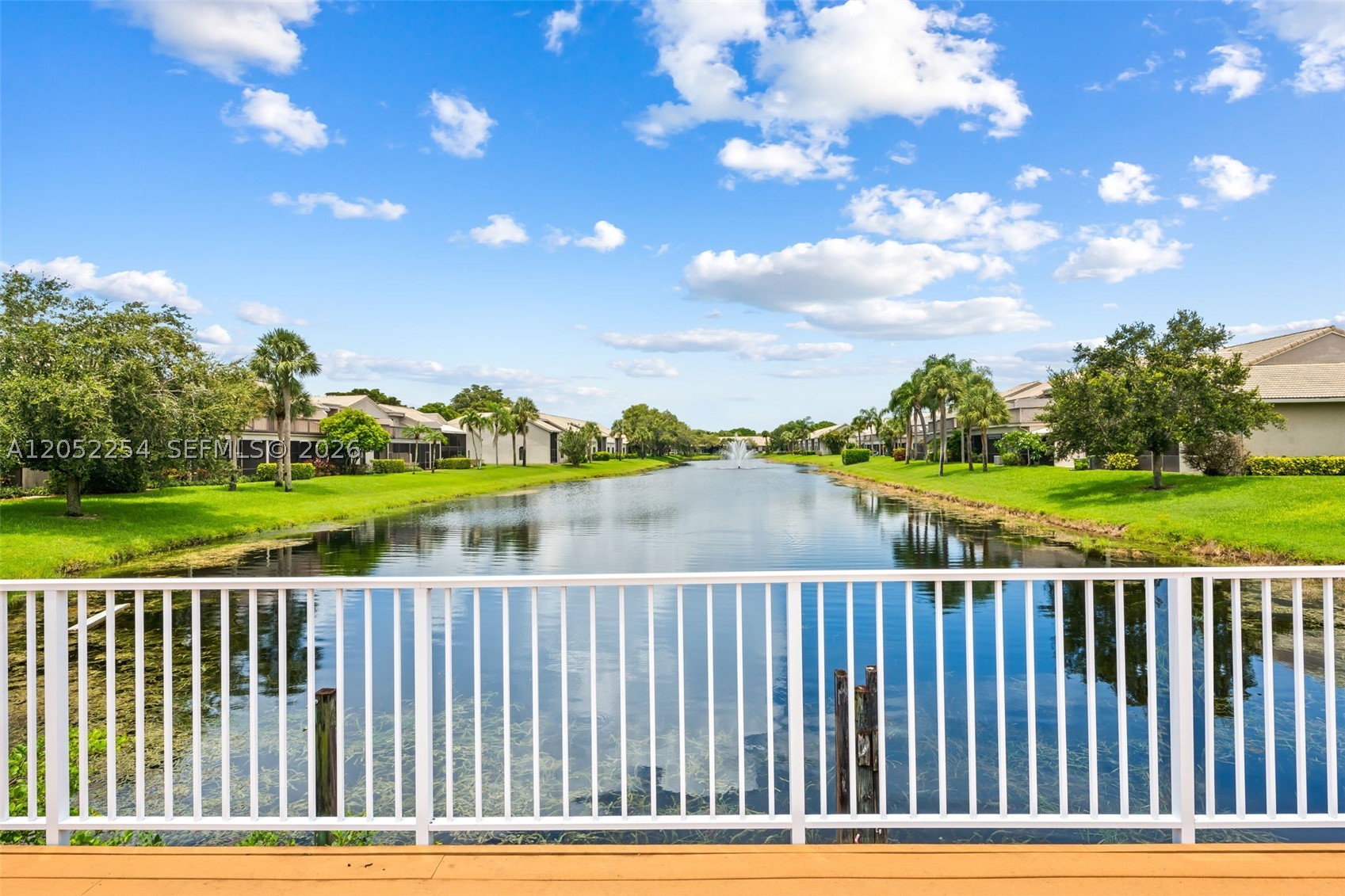 MONTEREY LAKE - Residential