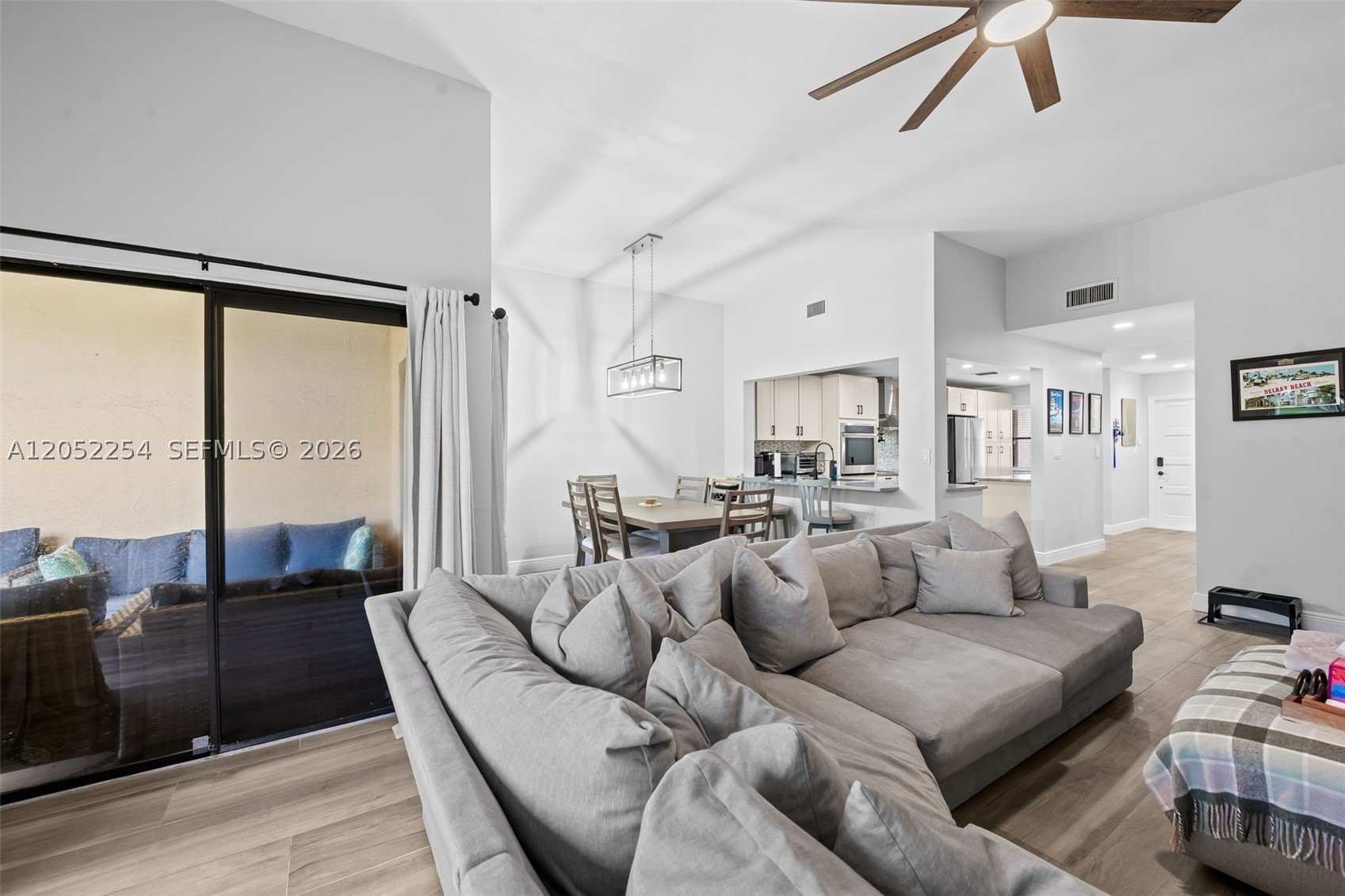 MONTEREY LAKE - Residential