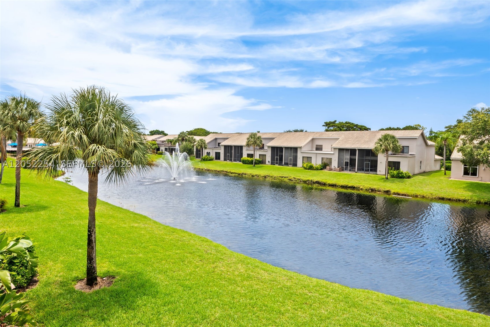 MONTEREY LAKE - Residential