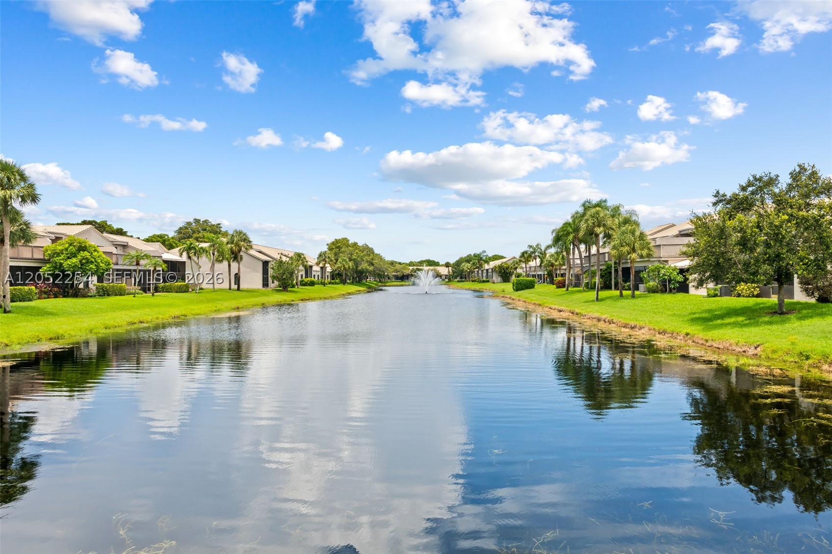 MONTEREY LAKE - Residential