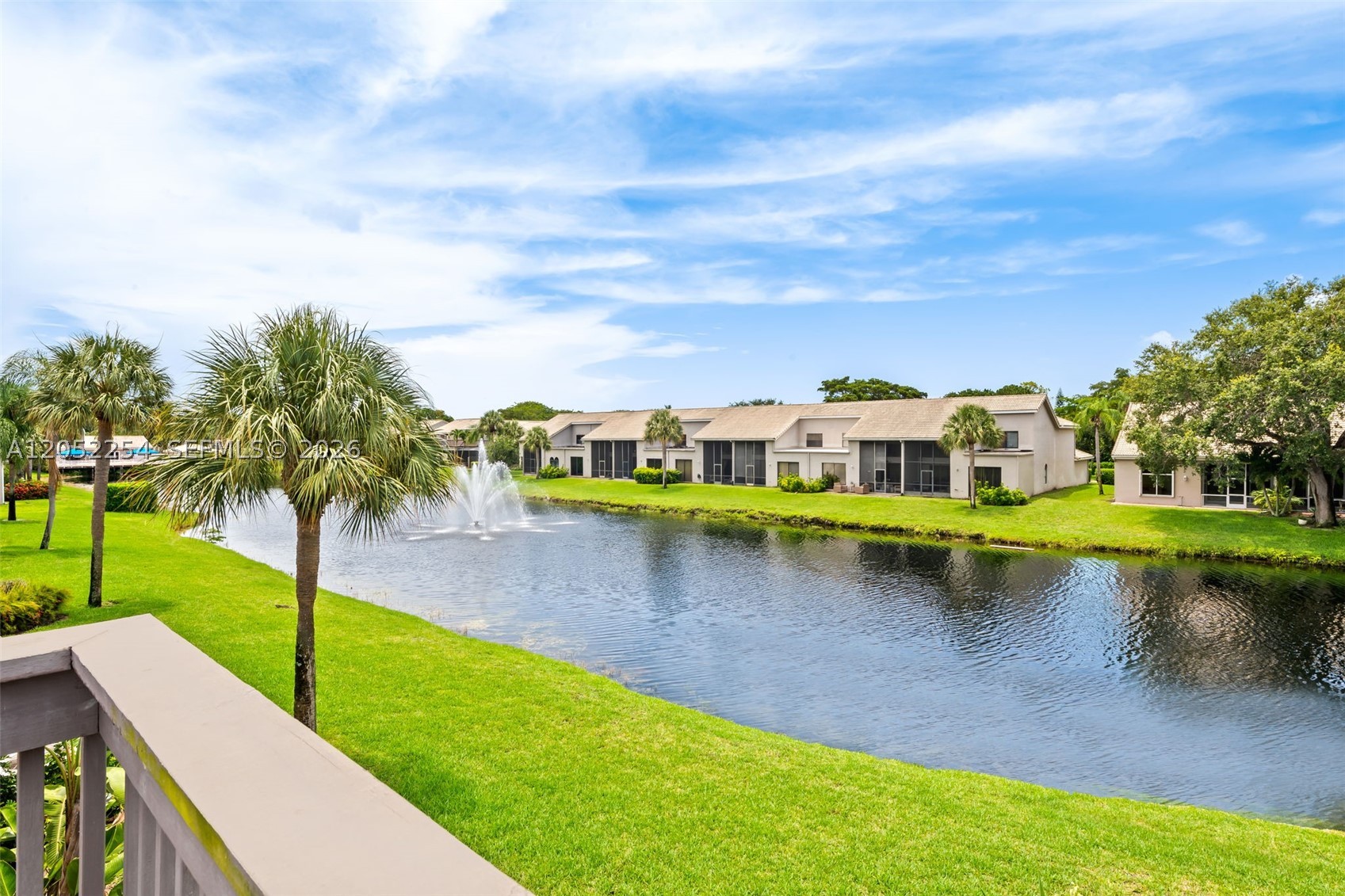 MONTEREY LAKE - Residential