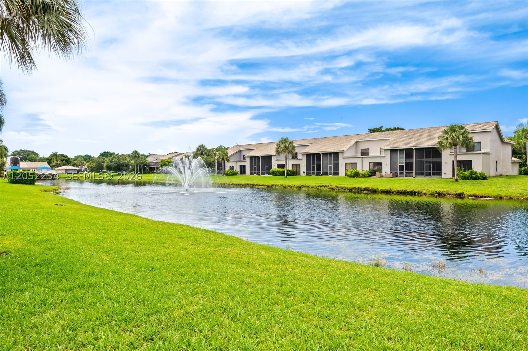 MONTEREY LAKE - Residential