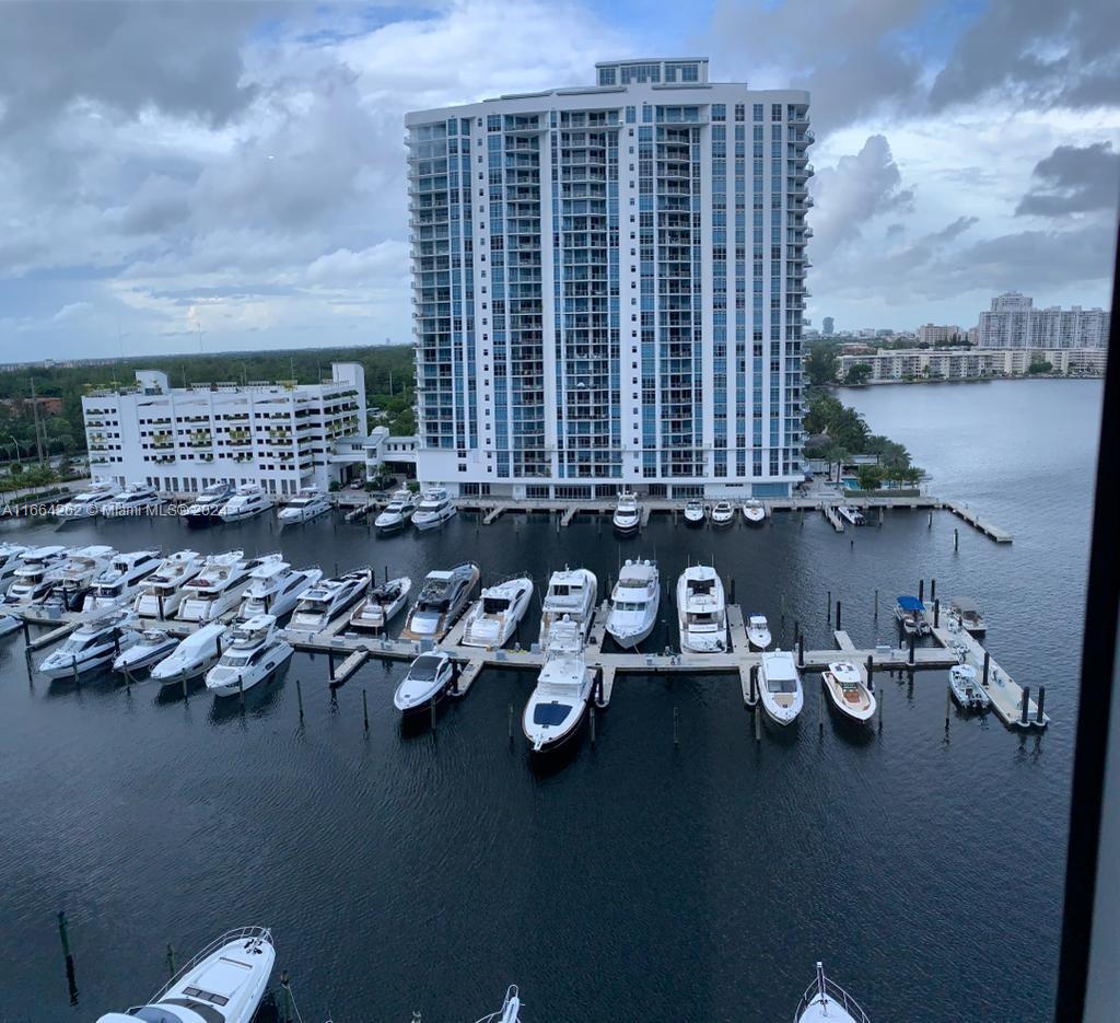 Incredible Luxurious 3 bedrooms and 3.5 baths apartment in the Marina Palms Residence. Amazing water view of the bay . Luxury building with all the best amenities: Kid’s Park & Play Room, Teen Lounge, Clubhouse, News Café, Spa, steam room , Fitness Center, bay front pool and Conference Room.
For showing call the listing agent !!!!!!!