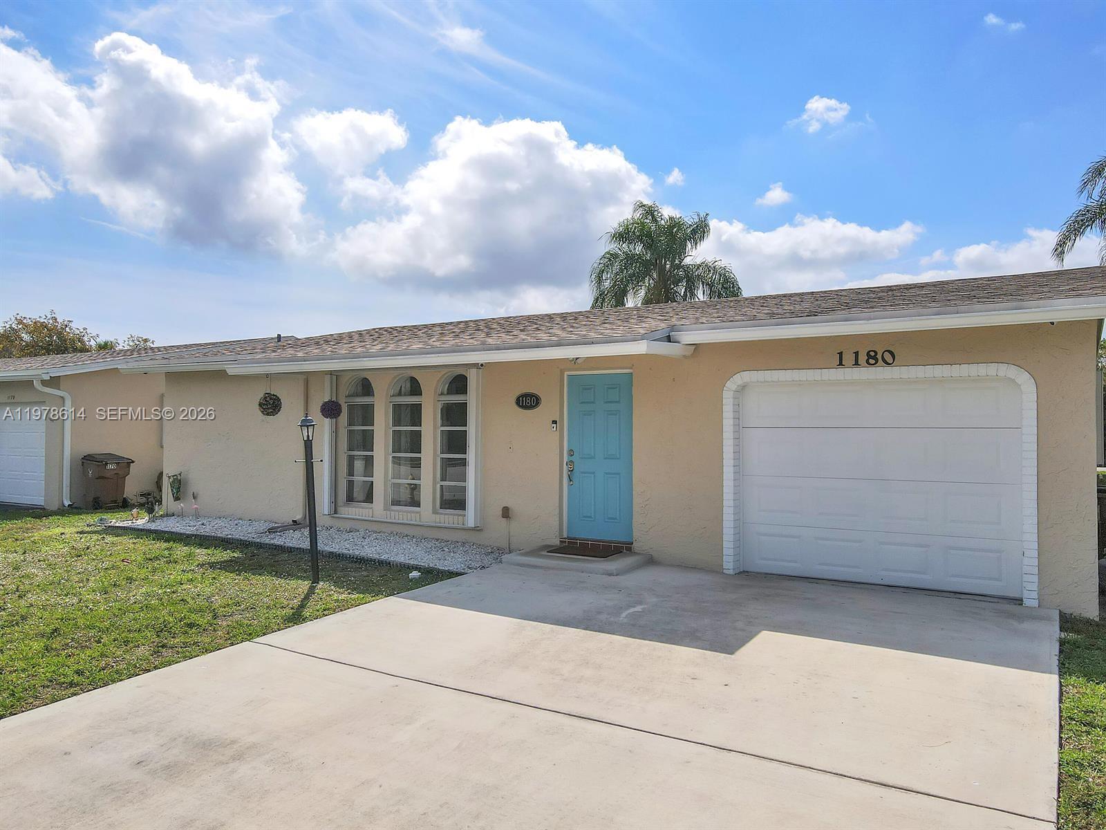 CRYSTAL LAKE 4TH SEC - Residential