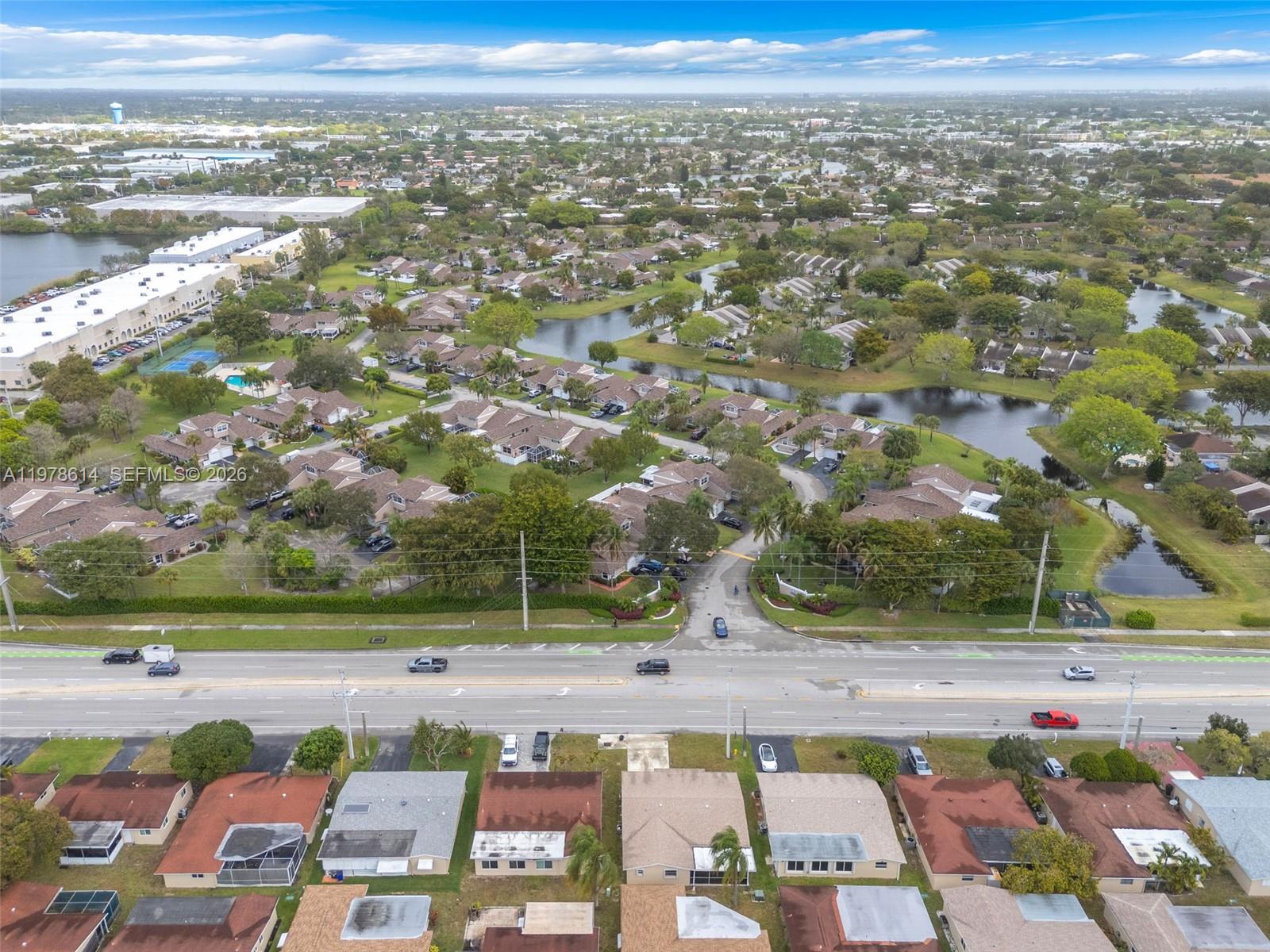CRYSTAL LAKE 4TH SEC - Residential