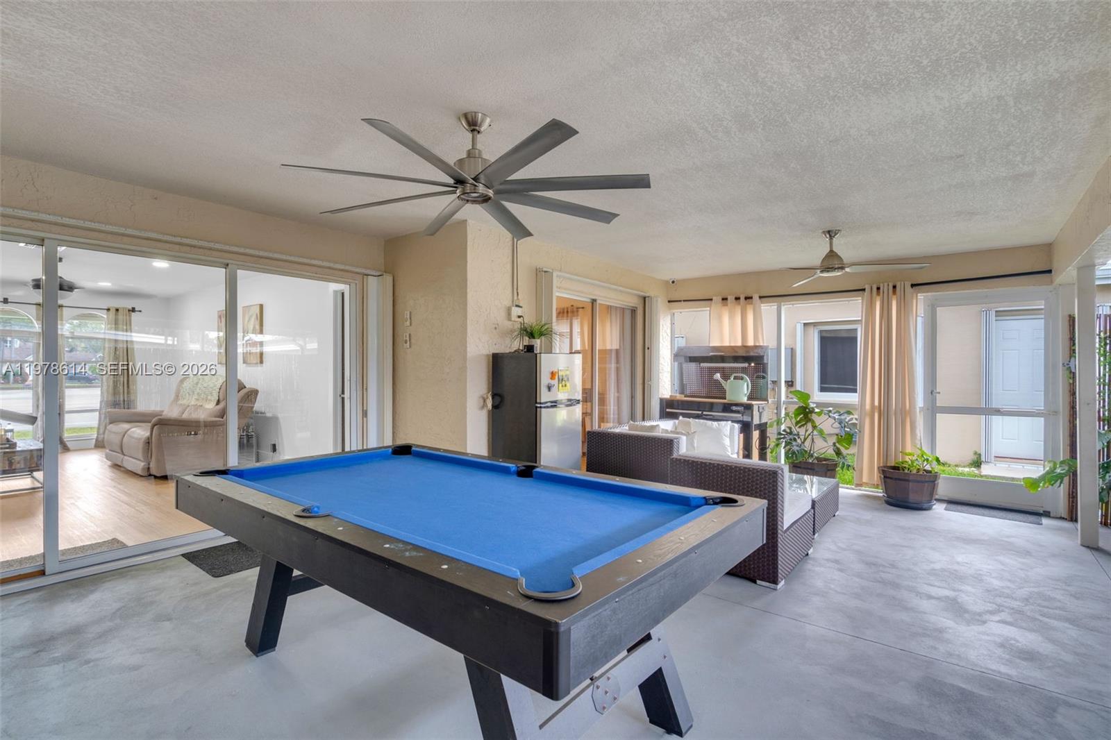 CRYSTAL LAKE 4TH SEC - Residential
