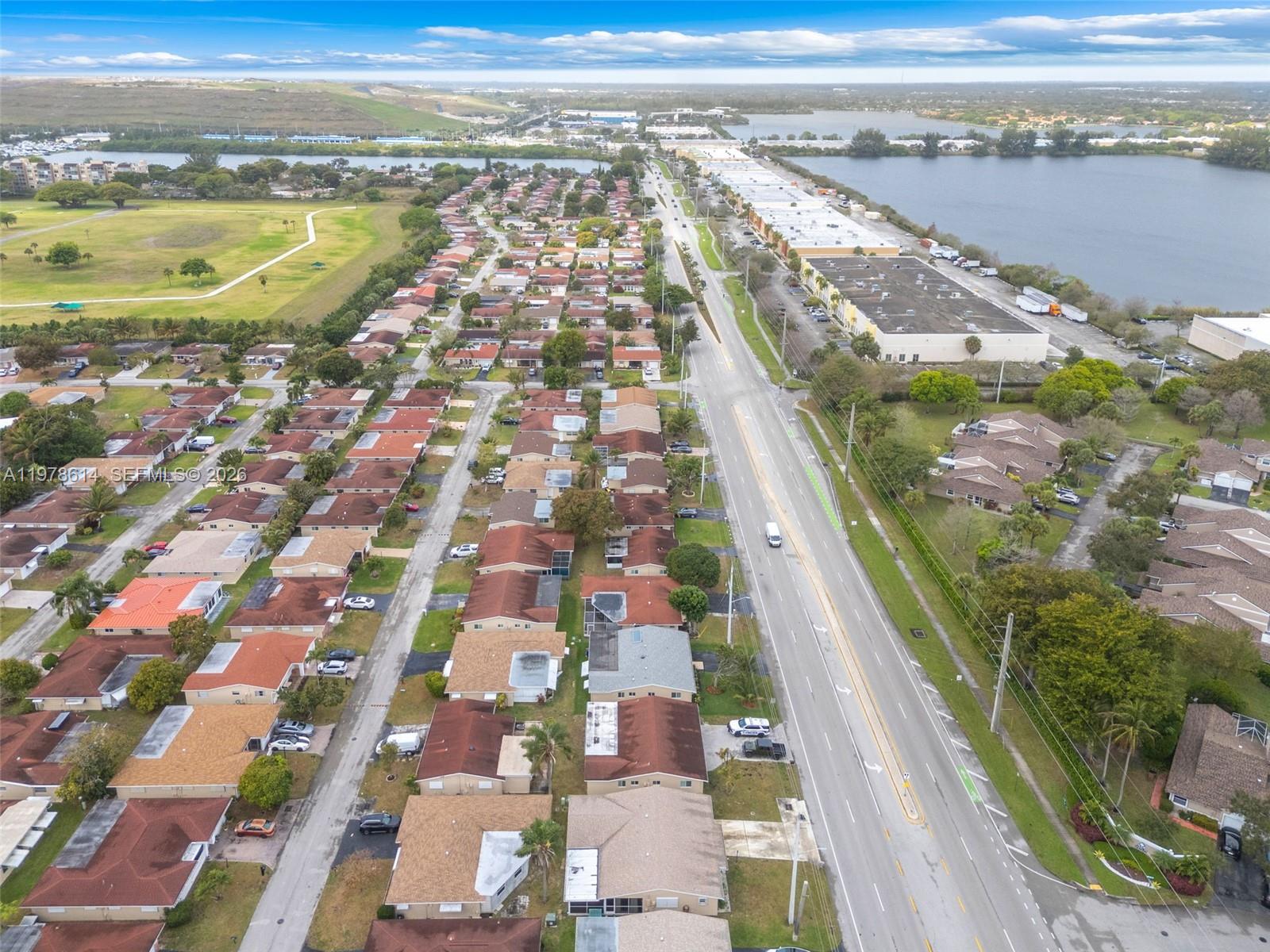 CRYSTAL LAKE 4TH SEC - Residential