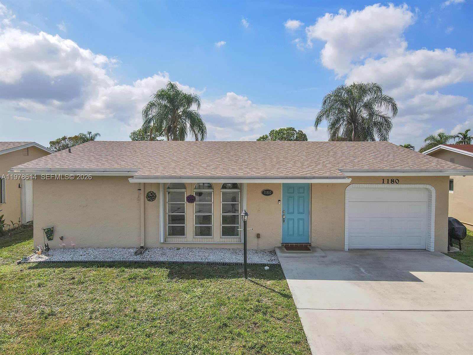 CRYSTAL LAKE 4TH SEC - Residential
