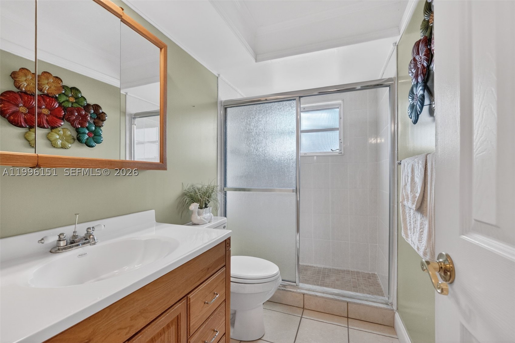 LAUDERDALE OAKS CONDO XII - Residential