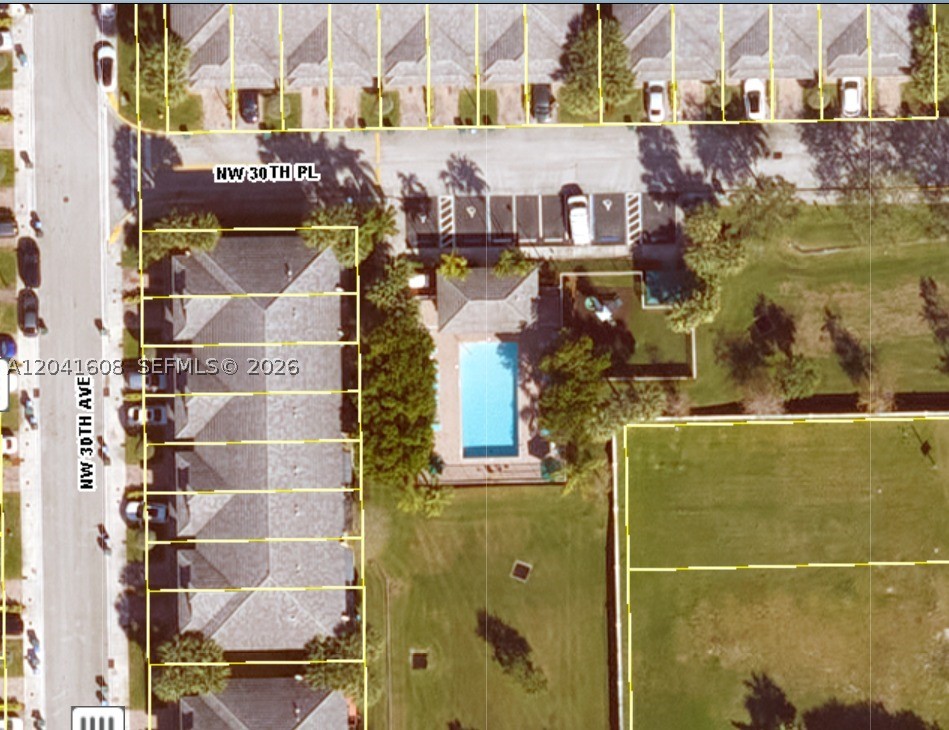 CAMBRIDGE PARK - Residential
