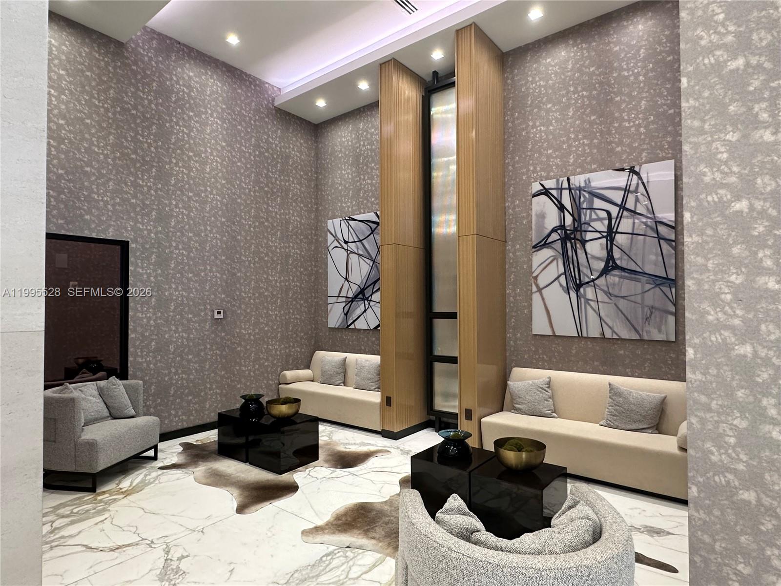 MARINA TOWER CONDO - Residential
