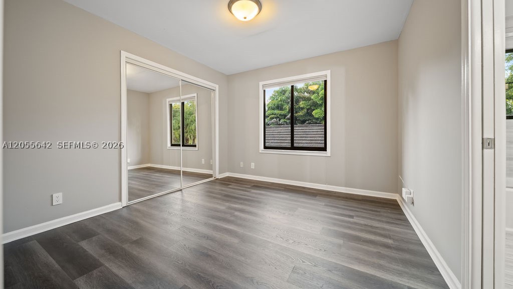 RIVERSIDE ACRES - Residential Lease