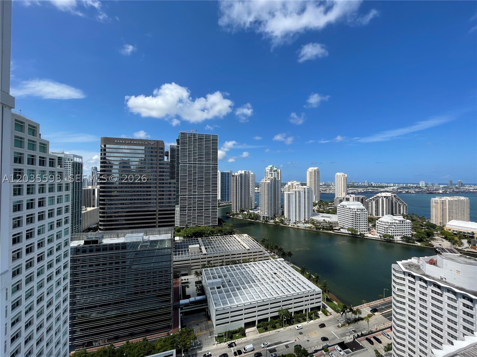 THE PLAZA 851 BRICKELL CO - Residential Lease