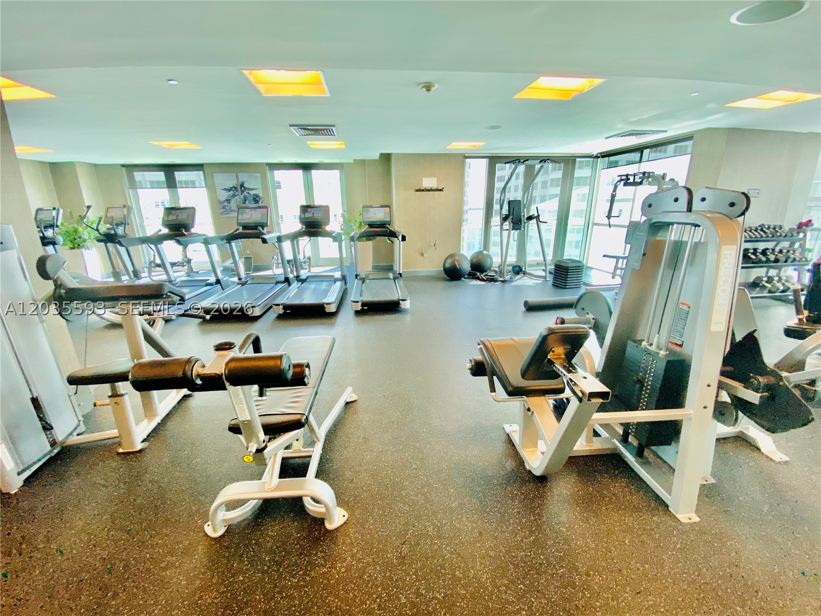 THE PLAZA 851 BRICKELL CO - Residential Lease