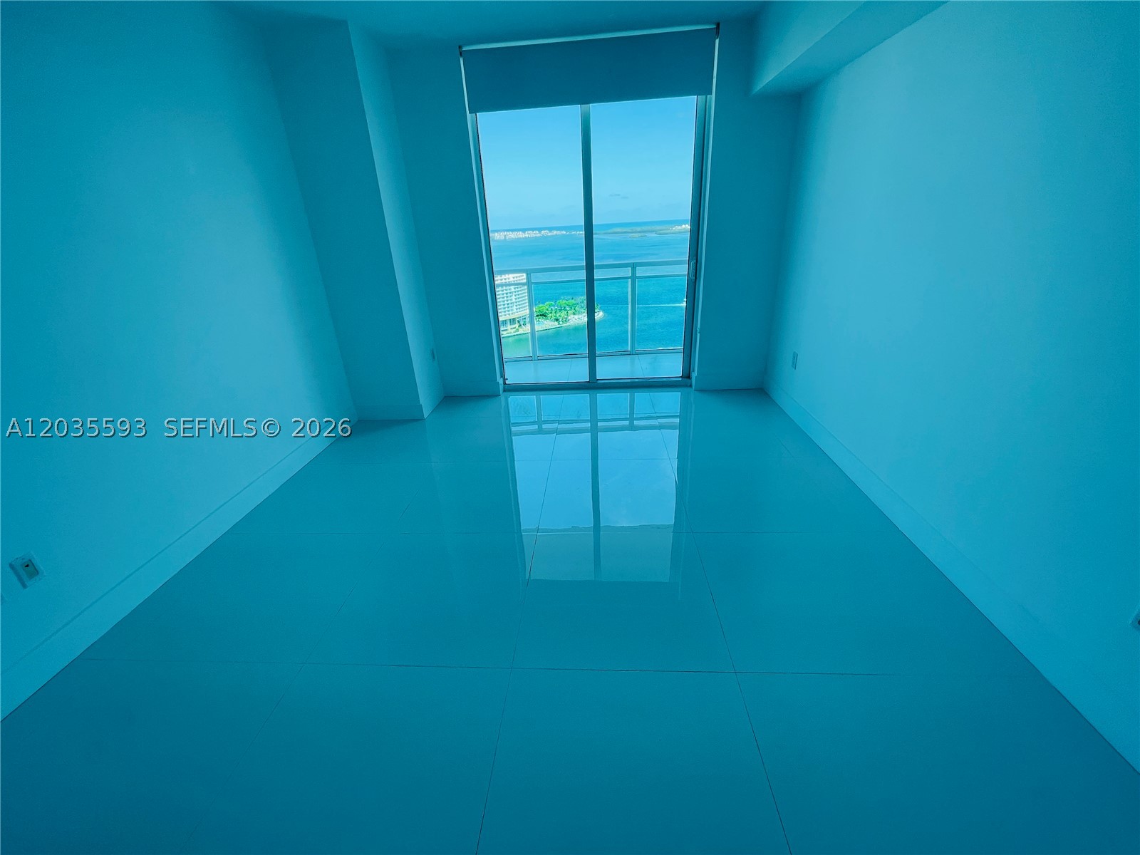 THE PLAZA 851 BRICKELL CO - Residential Lease