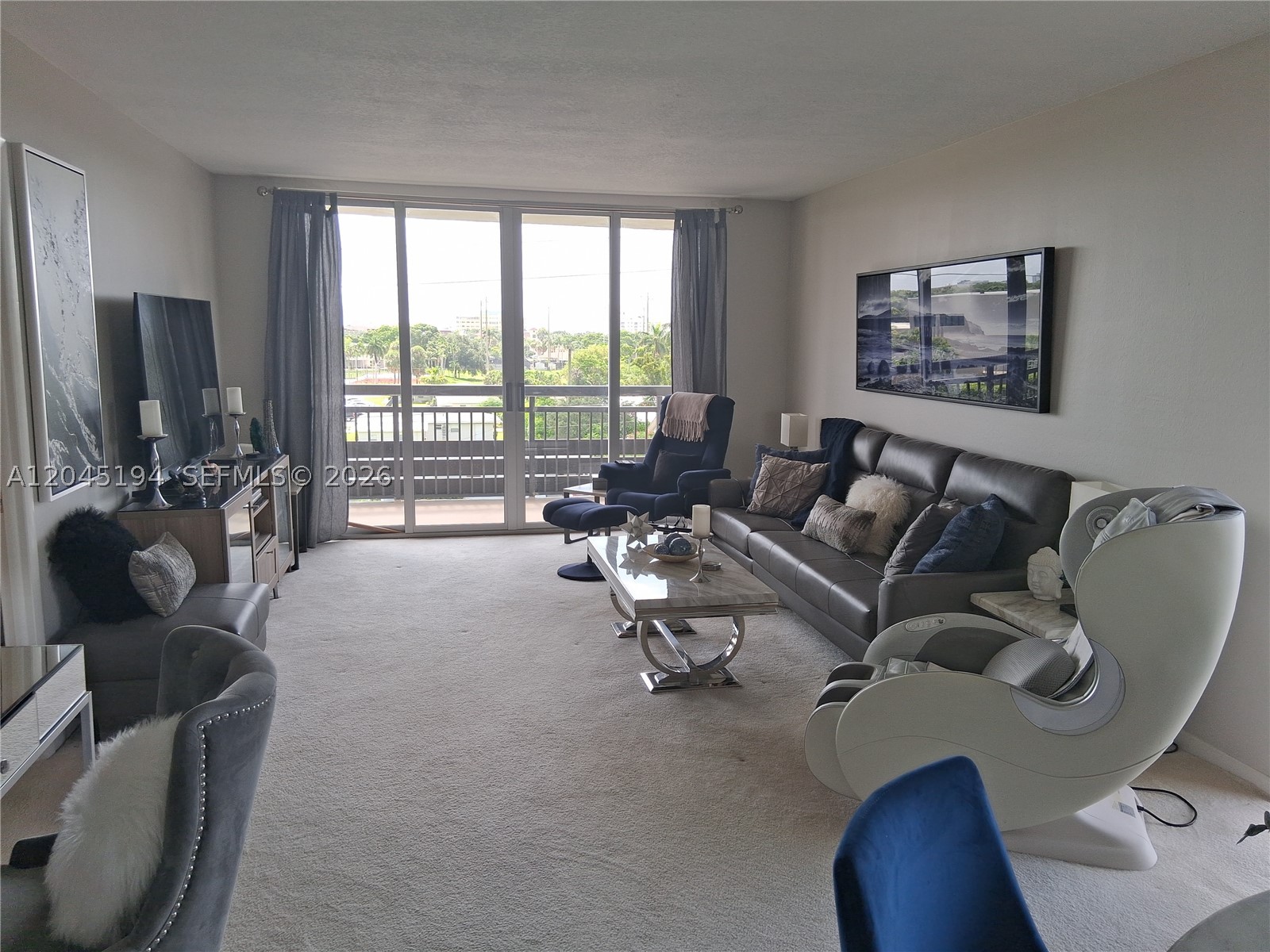 STARLITE CONDO - Residential