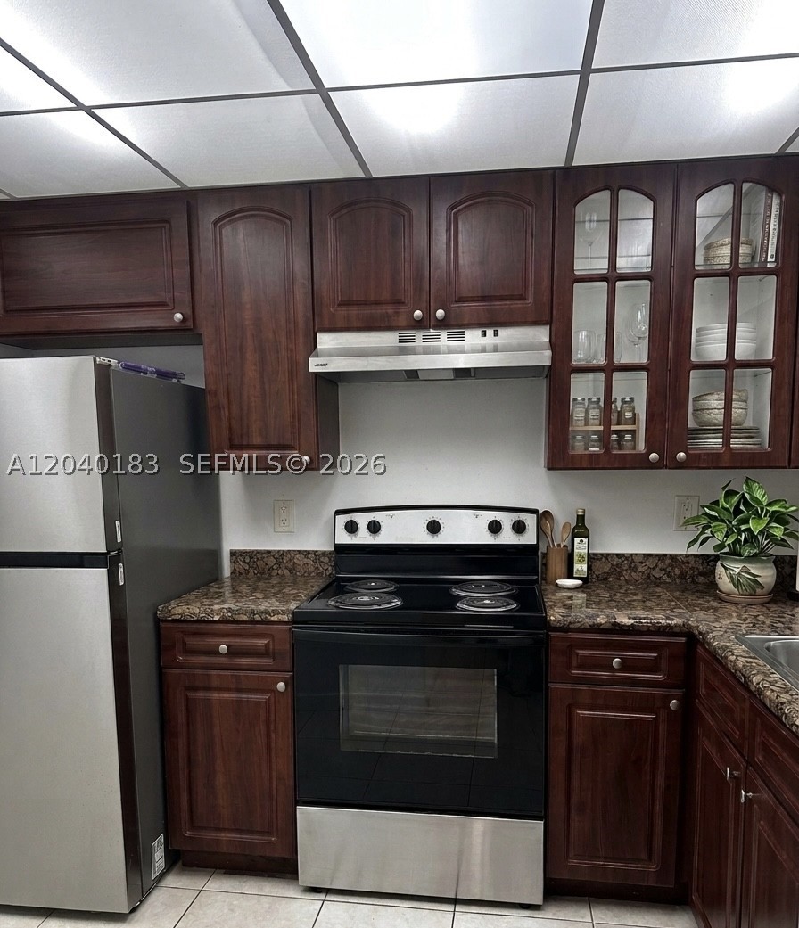 MONTEREY TWO CONDO - Residential Lease