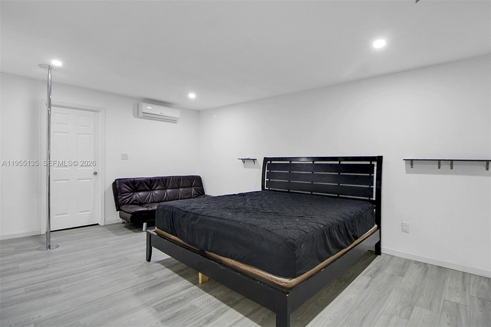 Redlans - Residential