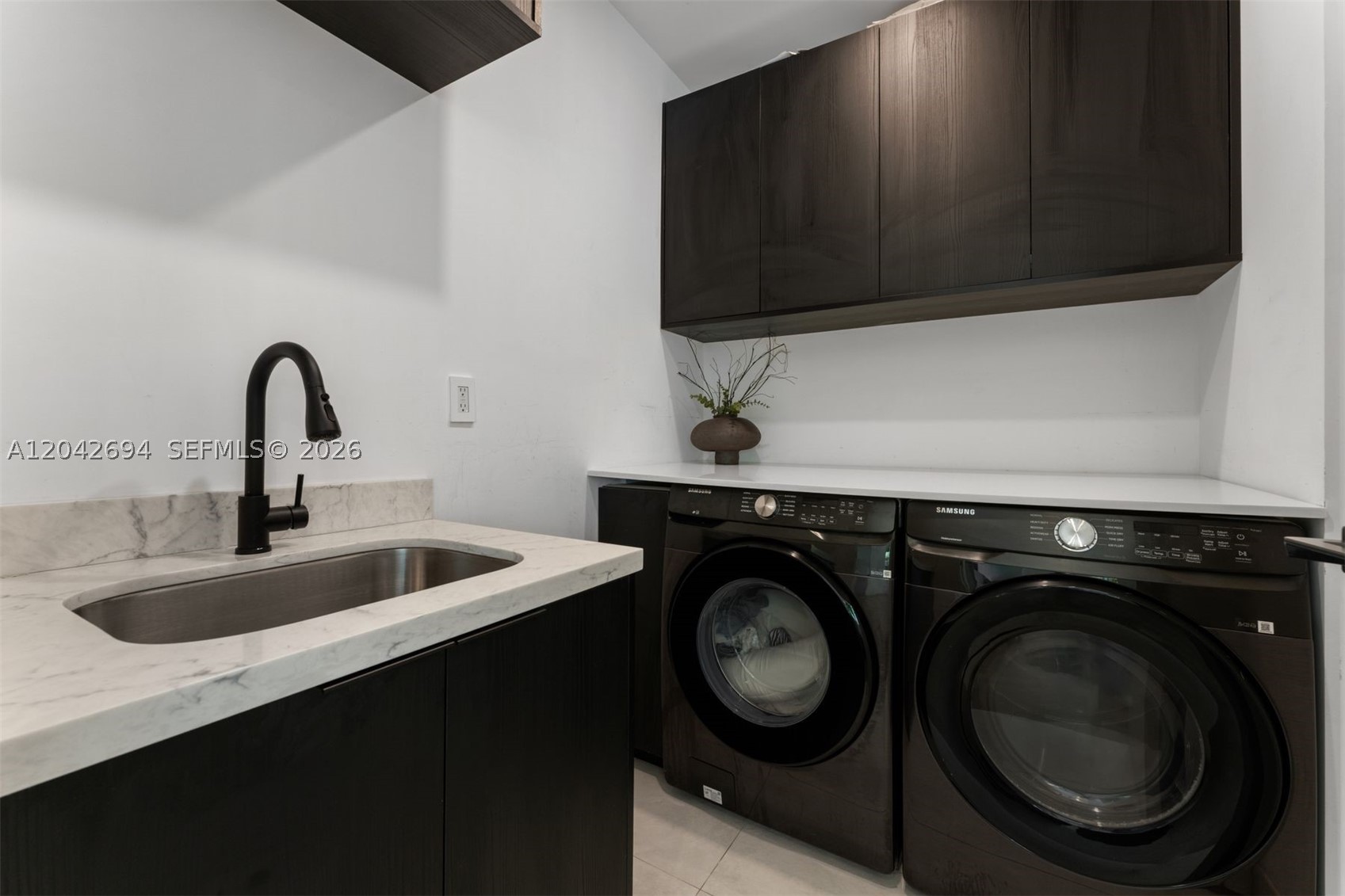 GRIFFING BISCAYNE PARK ES - Residential