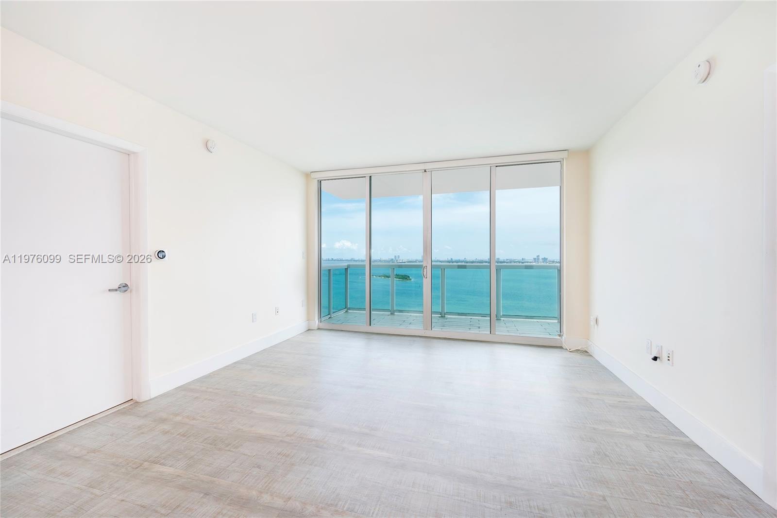 1800 CLUB CONDO - Residential