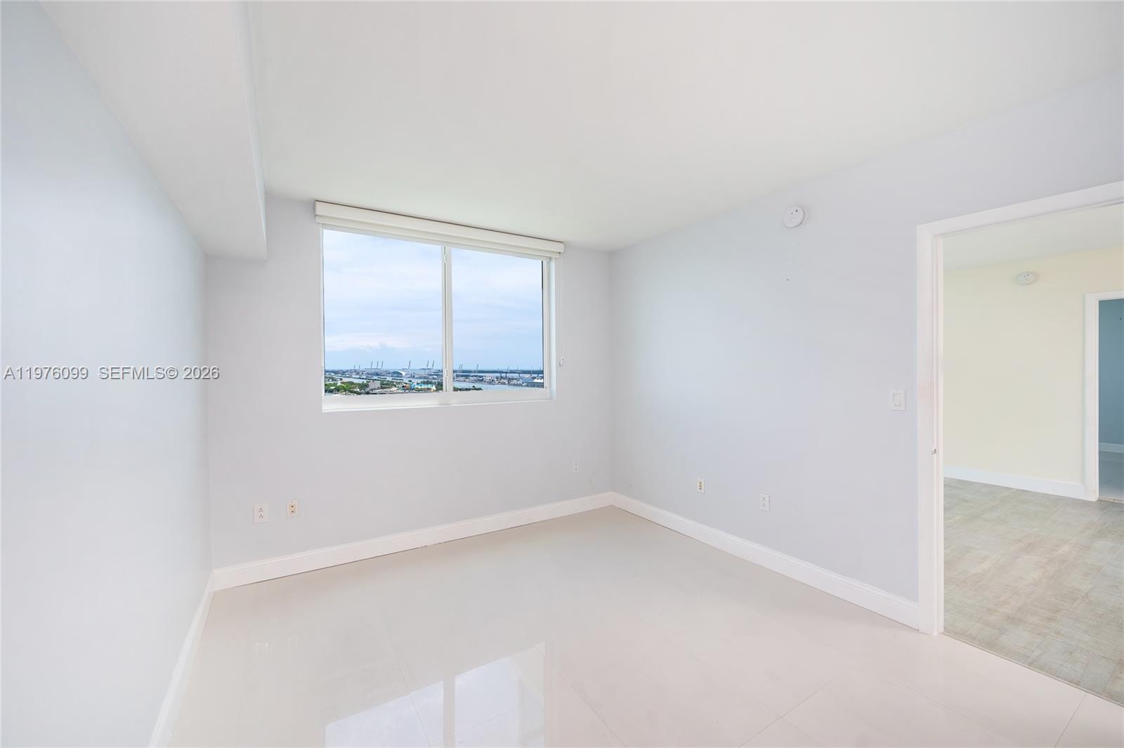 1800 CLUB CONDO - Residential