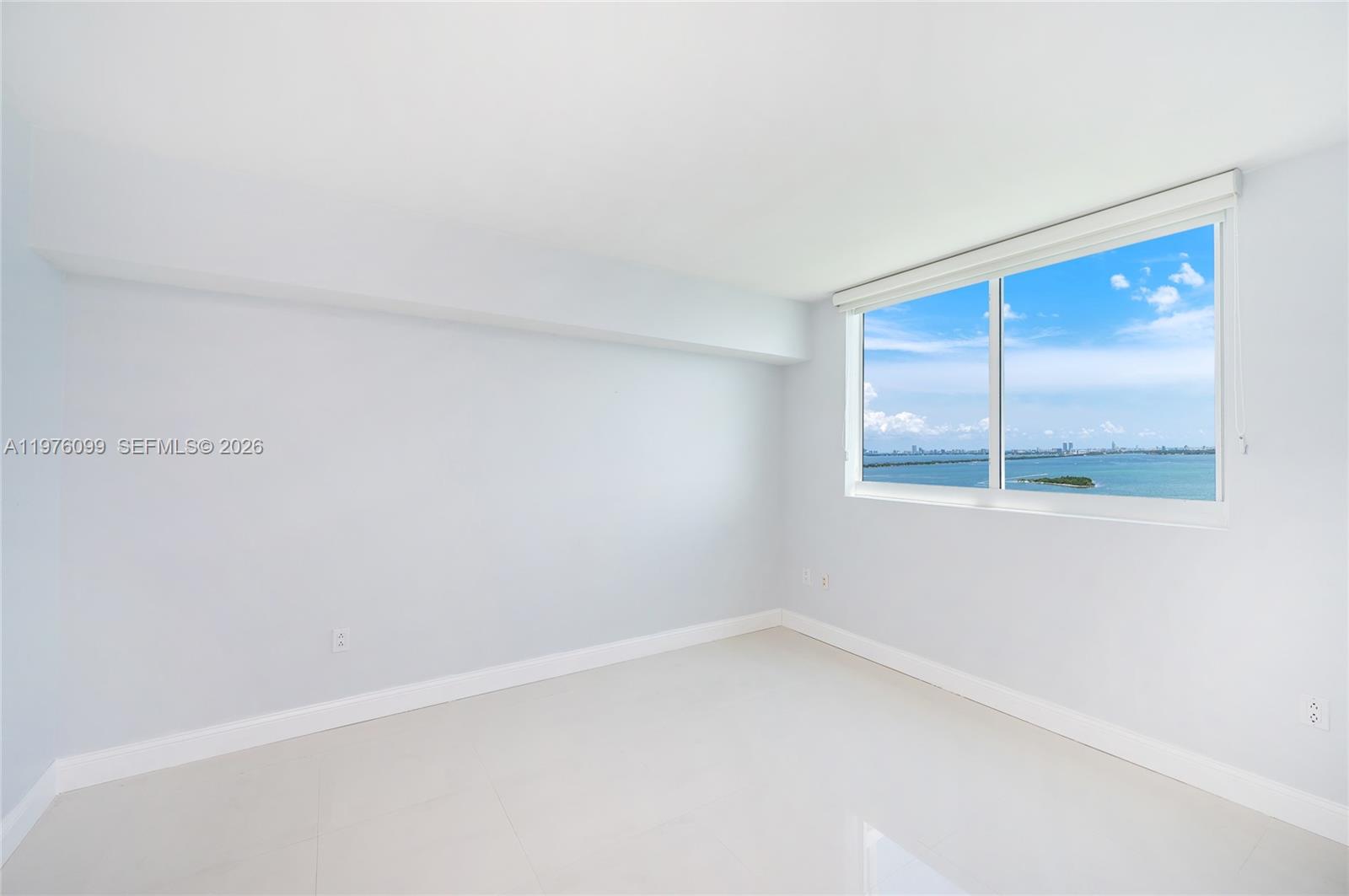 1800 CLUB CONDO - Residential