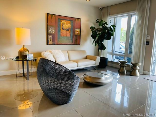 LANDMARK AT DORAL - Residential