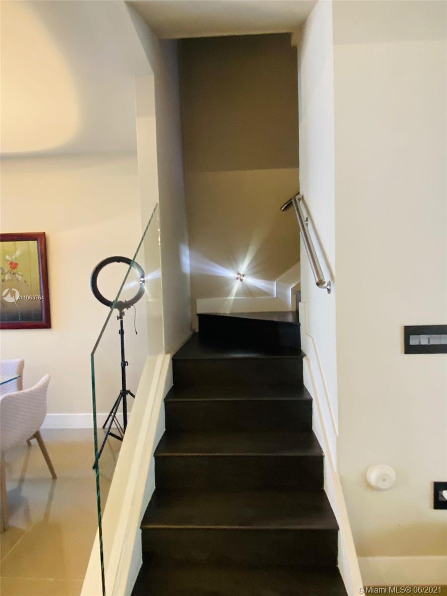LANDMARK AT DORAL - Residential