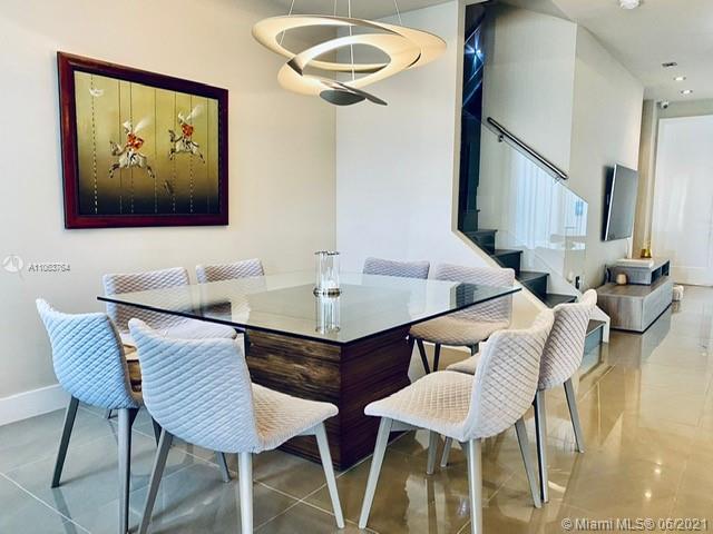 LANDMARK AT DORAL - Residential