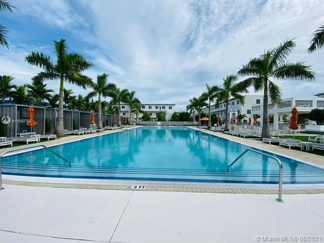 LANDMARK AT DORAL - Residential