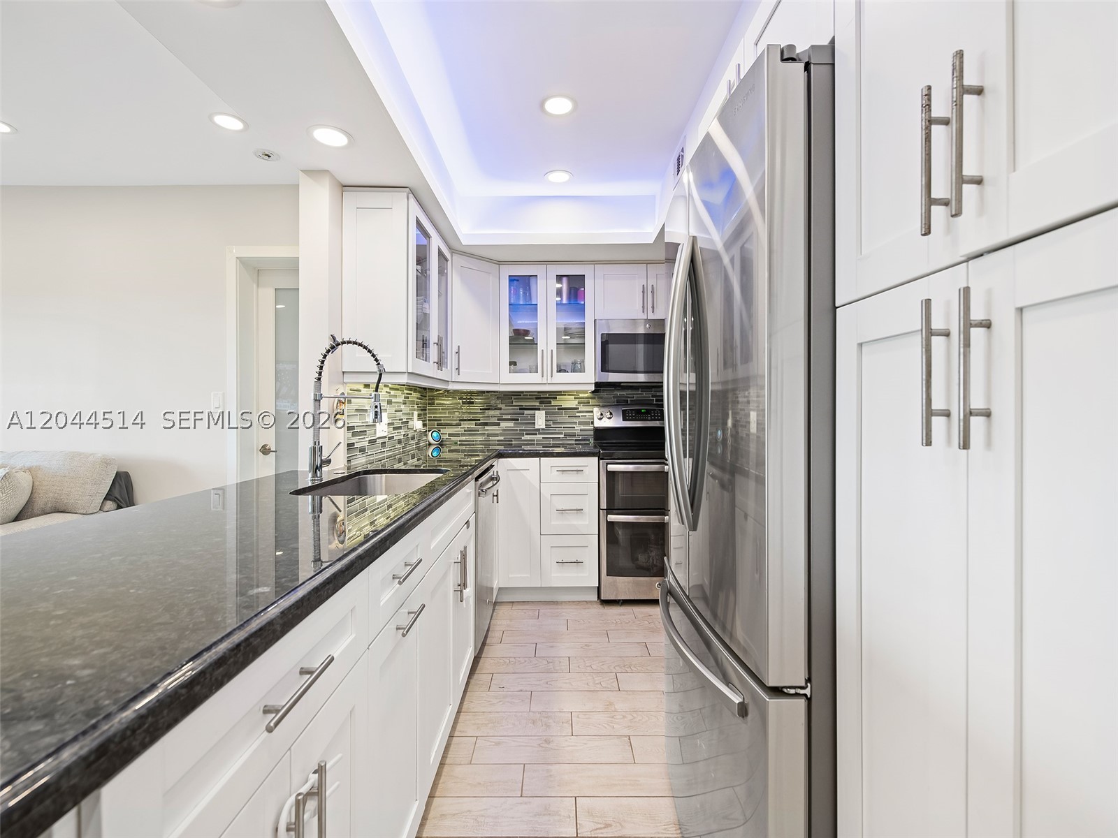 RIVER REACH CONDOMINIUM I - Residential