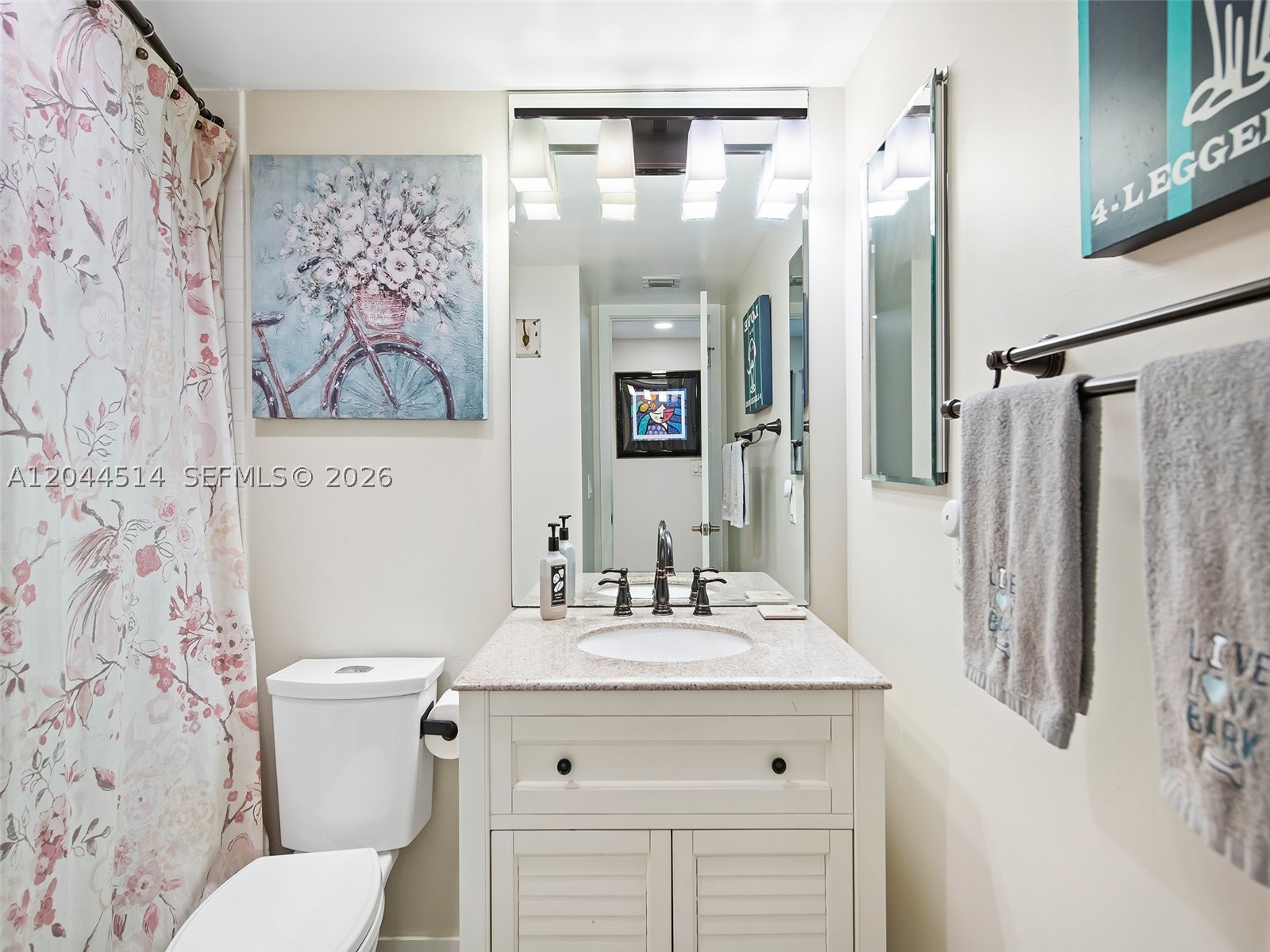 RIVER REACH CONDOMINIUM I - Residential