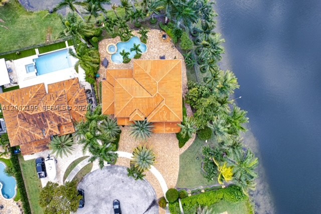 SILVERCREST LAKE ESTATES - Residential Lease