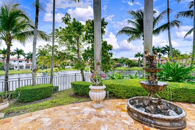 SILVERCREST LAKE ESTATES - Residential Lease